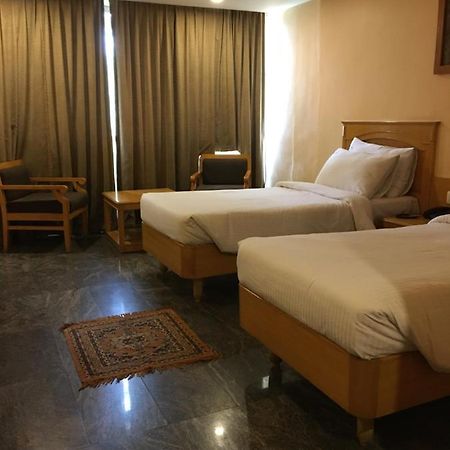 Asr Guesthouse ティルパティ エクステリア 写真