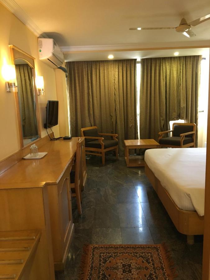 Asr Guesthouse ティルパティ エクステリア 写真